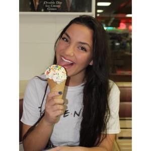 Meet your Posher, Reagen